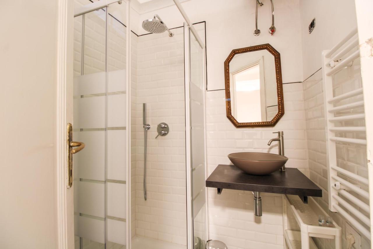 Charming Large Apartment - 3 Bedroom In Trastevere Rome Bagian luar foto